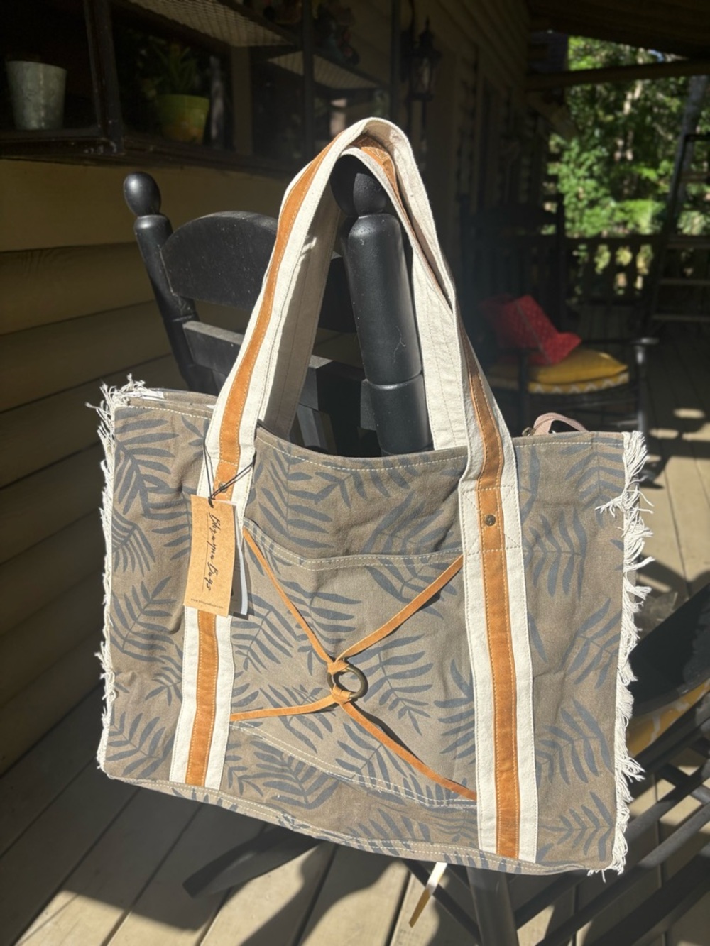 Frayed Palm-Print Canvas Tote in Taupe and Tan